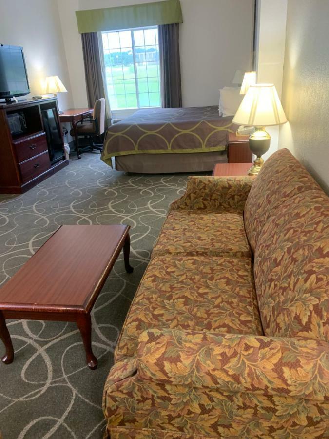 Deluxe King Room Smoking,815846657:JPEG